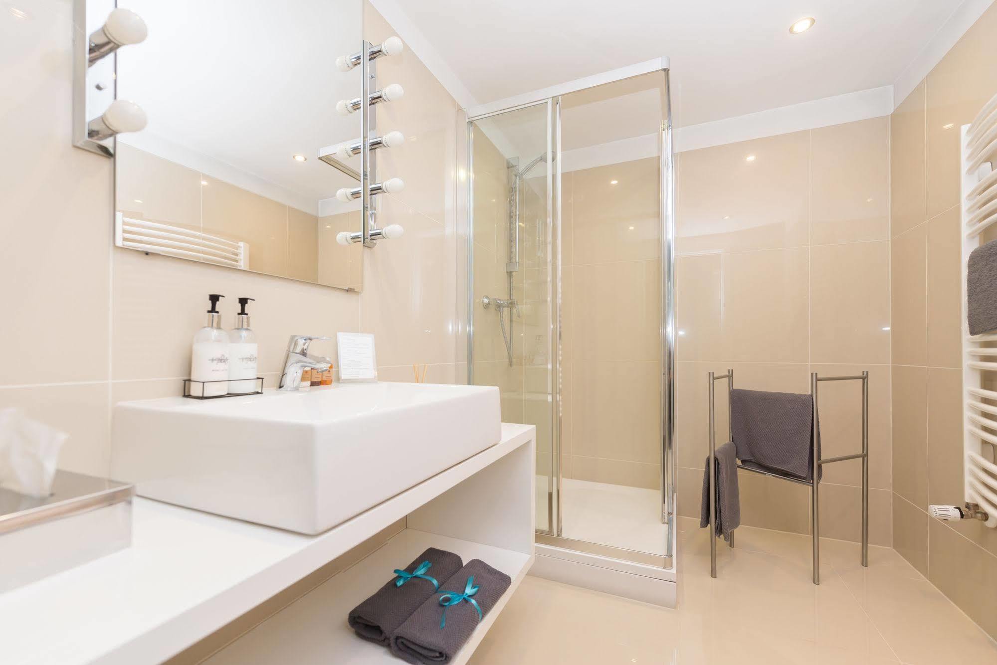 Novumhouse - Straszewskiego Hotel apartamentowy 4*